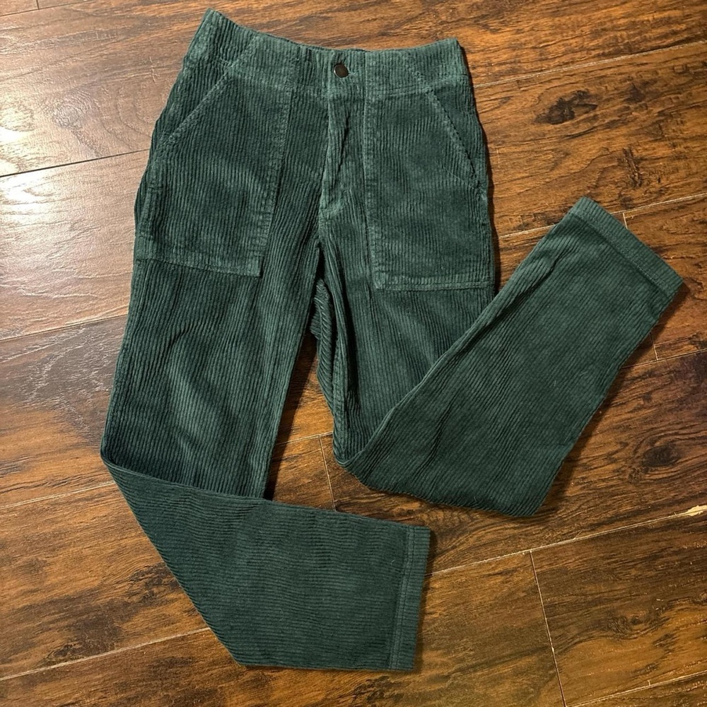Pact Men's Green Corduroy Pants size small